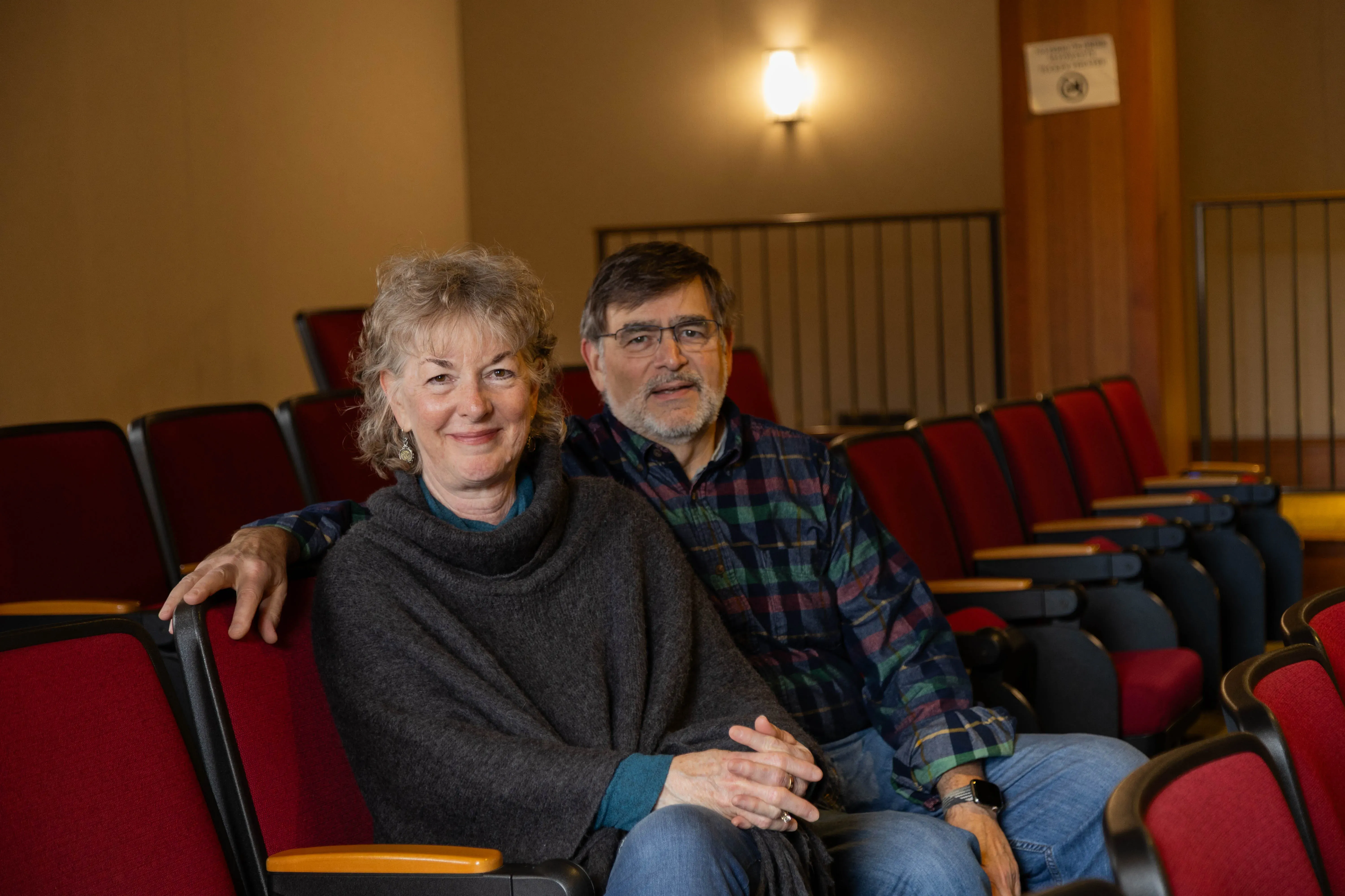Anne Sharp '82 and Barry Sharp '81 established the Sharp Journalism Seminar in 2010 and are sponsoring the Sharp Writer-in-Residence program, which will bring two journalists to campus in the 2025-26 academic year.